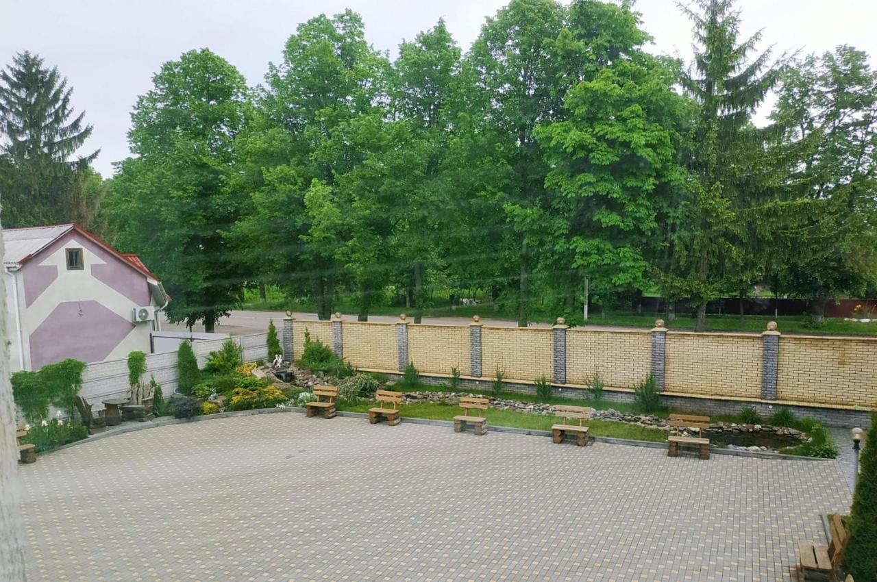 Zhyttedar Ulanov Екстер'єр фото